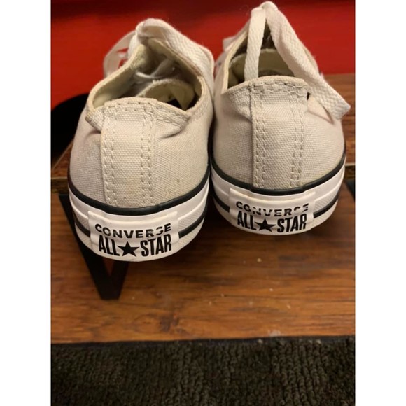 Converse Grey Gray Chuck Taylor Low Top Tennis Shoes EUC Men 5 Women 7 - Picture 3 of 6